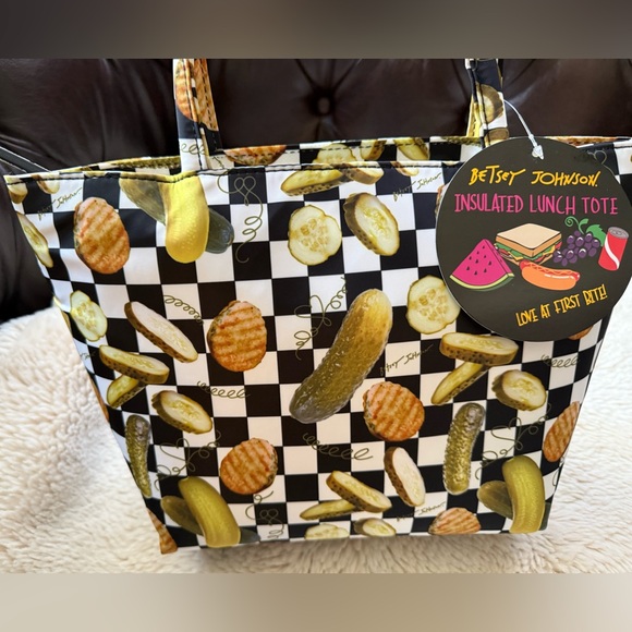 Betsey Johnson NWT Checkered 🥒 Pickle Lunch Tote Bag - Picture 2 of 3